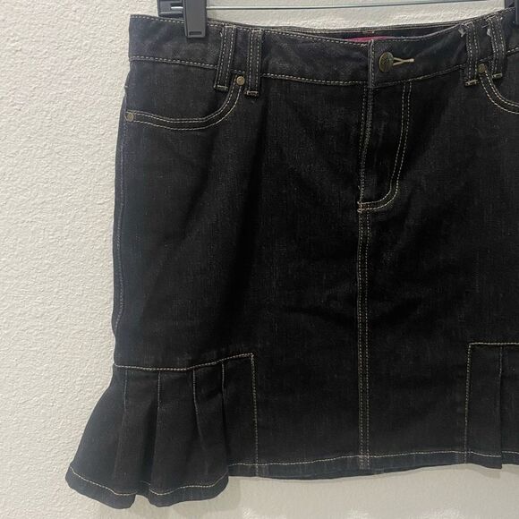 Thalia Sodi Y2K Denim Mini Skirt Size 11/12 - Picture 2 of 5
